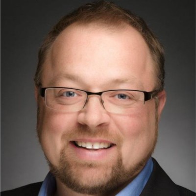 Les nouveautés sur Linkedin avec notre invité Mathieu Laferrière | L’Accélérateur #013 cover