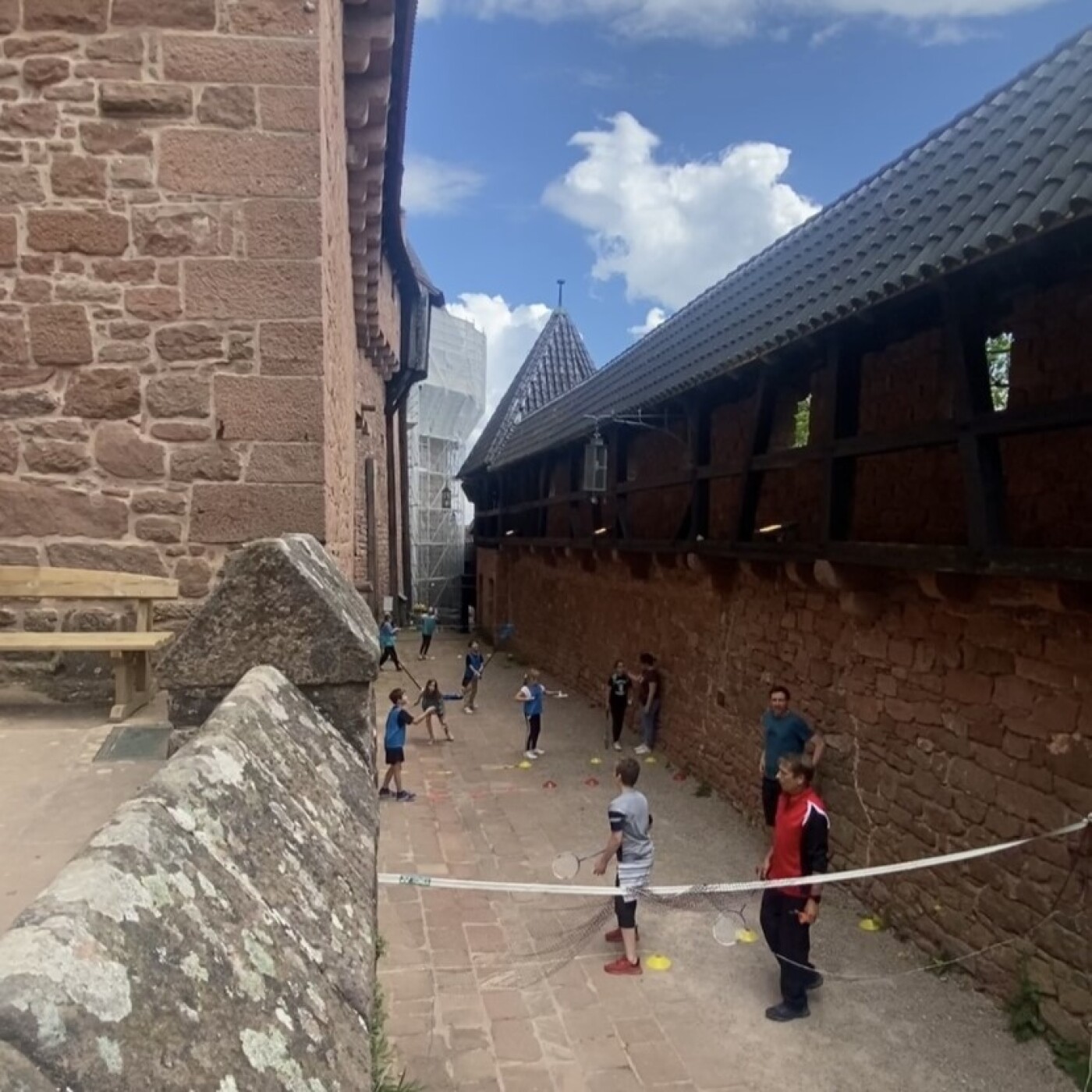 Orschwiller : Le château du Haut-Koenigsbourg passe à l’heure des Jeux Olympiques ! episode artwork