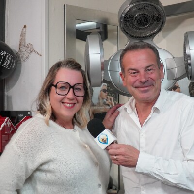 A Gujan-Mestras, L'Atelier de Sabrina est un salon de coiffure Essentiel. Elle nous présente son équipe et l'ensemble de ses prestations cover