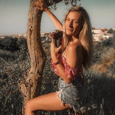 Coline vient de s'installer à Lisbonne - 30 06 2021 - StereoChic Radio cover