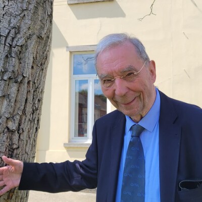 Une veille technologique, culturelle et spirituelle avec le frère Poswick cover