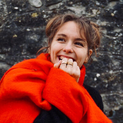 VIP - Maité Aeby : Divin rendez-vous avec la radio cover