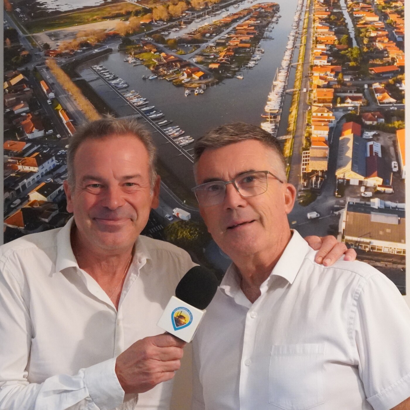 Depuis la Mairie de La Teste, Thierry Gouaichault Président de la COBAS précise les actions mises en place pour accueillir les évacués du N episode artwork
