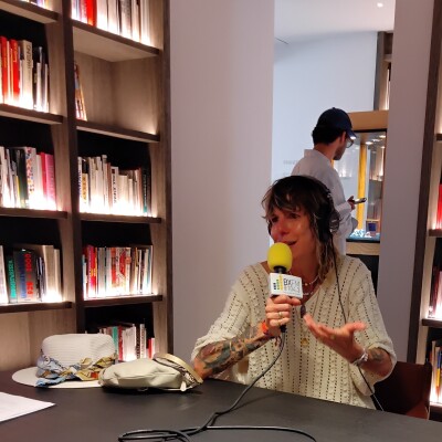 Linda & Guy Pieters Foundation - Marie Honnay - Journaliste Art cover