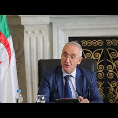 Tebboune explose de colère et limoge son ministre des Finances à cause de l’affaire des 750 euros cover