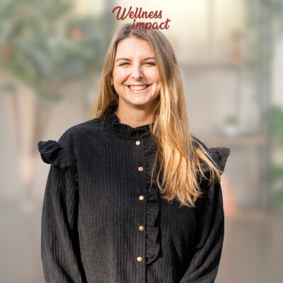 #82 - Du burn-out au renouveau : Comment j'ai sauvé mon business EN LE RÉDUISANT cover