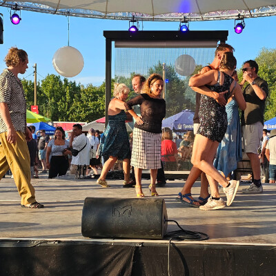 La compagnie Estro danse le tango à Freiburg cover