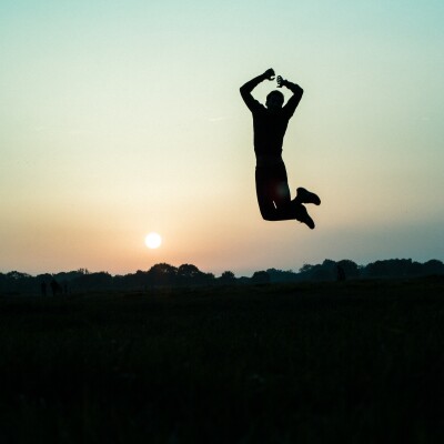 À la recherche du bonheur ! Maison de Famille Galilée de la Croix Rouge cover