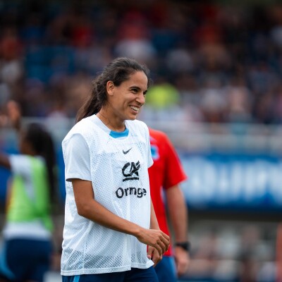 Amel Majri, 2.0 cover