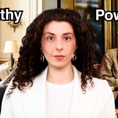 The Difference Between Looking Wealthy and Looking Powerful (99% of people confuse them) cover