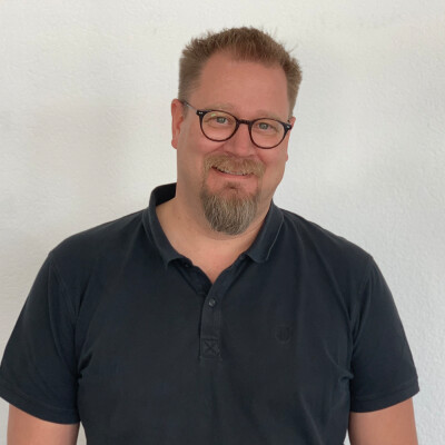 VIP 153 - Christian Kuhn - Des disciples du Christ formés "à la maison" cover