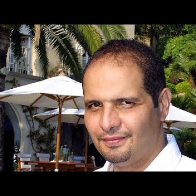 Rafik Khalifa libéré en toute discrétion après 18 ans de prison, d'intrigues et de secrets enfouis cover