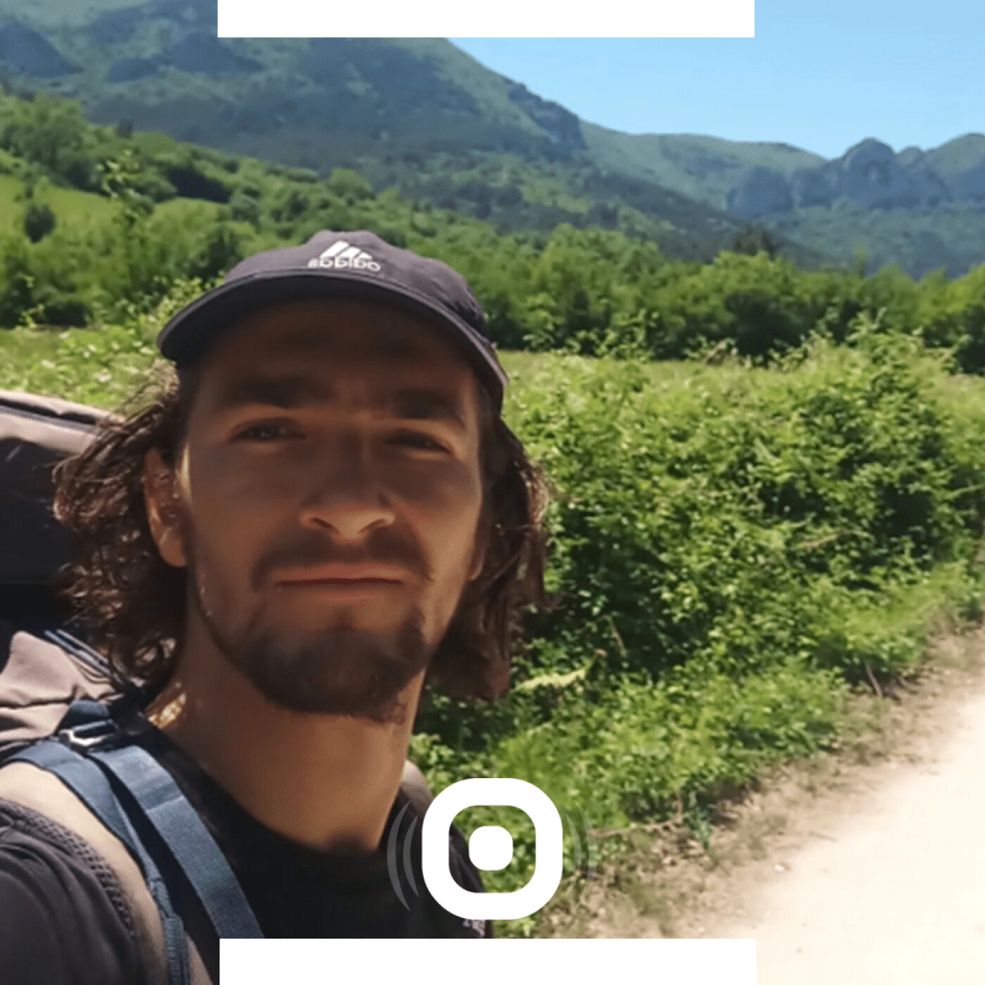 1571 - Solal continue de marcher autour du monde, après avoir traversé 1600 km en Turquie, le voila en Géorgie - Juillet 2022
