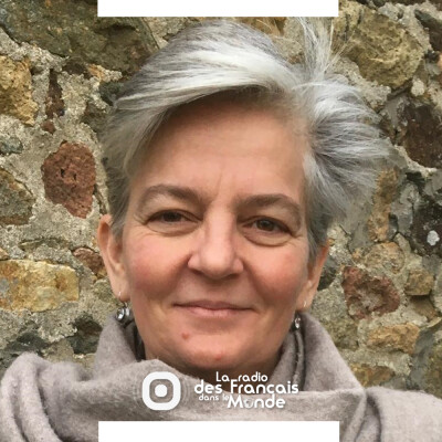 Corinne Prach parle avec passion de son coaching d'orientation scolaire pour les jeunes expats cover