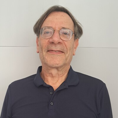 Stéphane LÉAGE, photographe-auteur, expose à l'Espace Jeanne Larroque cover