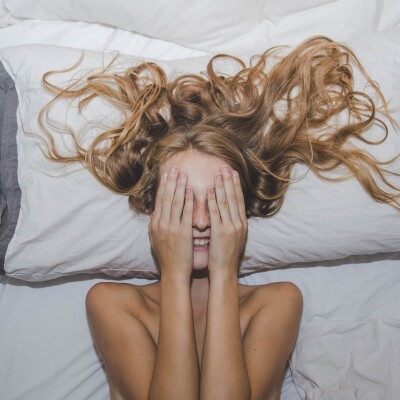 S2E2 - Un réveil qui chante! cover