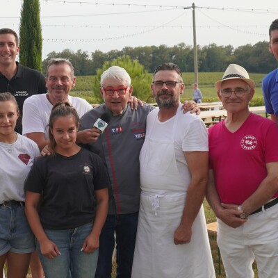 Cyril et Damien Dedieu nous présentent leurs partenaires présents au domaine Milon pour leur manifestation Les Pieds dans les Vignes cover
