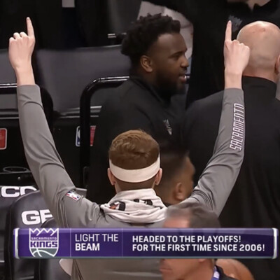 Sacramento de retour en playoffs 🟣 et les Celtics patrons face aux Bucks ☘️ cover