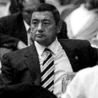 Un trafiquant à la tête de la fédération internationale de boxe - Le sport par derrière cover