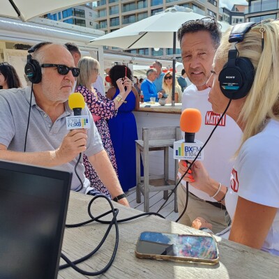 1 - B19 Petit Déjeuner PARIS Match Au Number One - Glen Vanhook Patron De La Plage Et Nathalie cover