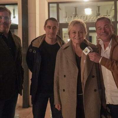 Muriel Robin et le réalisateur Pierre Mazingarbe nous présentent le film La mère la pire au monde qui sort ce mercredi 24 décembre cover