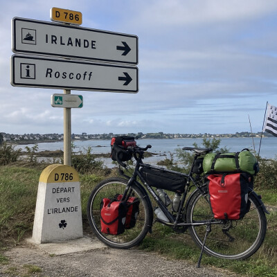 A vélo depuis le sud Gironde jusqu'en Irlande : Le défi de Patrick 70 ans cover