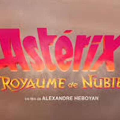 UN NOUVEAU ASTÉRIX AU CINÉMA cover
