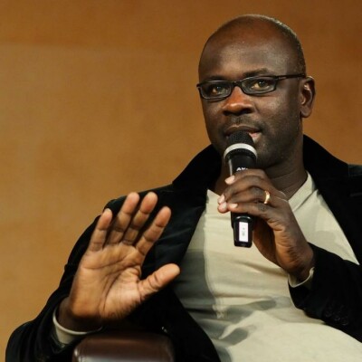 La reconversion des joueurs pro, tous au bistrot - Le Sport Par Derrière cover