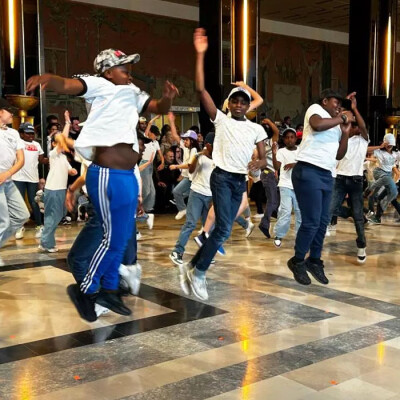 Danse, éducation et action culturelle - Revue de projets et bonnes pratiques cover