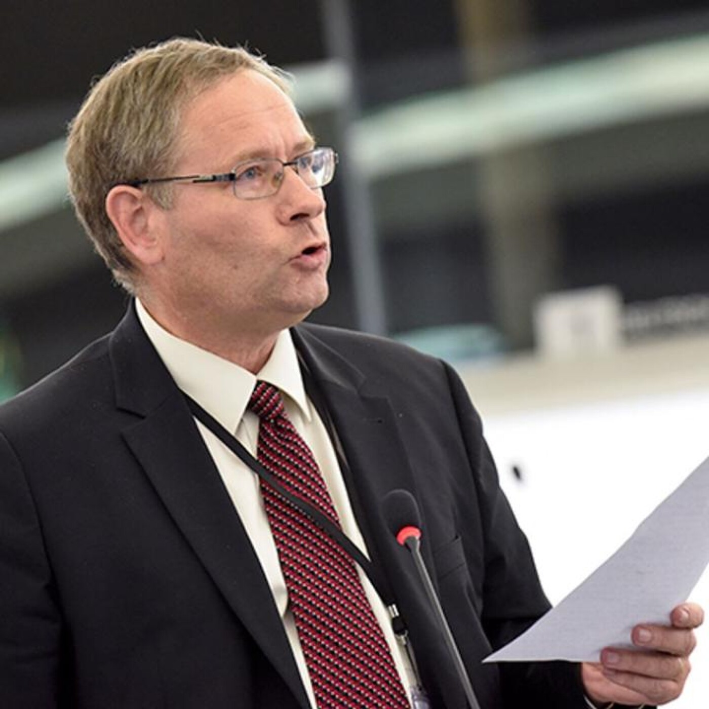 Paradise Papers - Gilles Lebreton, eurodéputé Groupe ENL - Wunder Parlement episode artwork