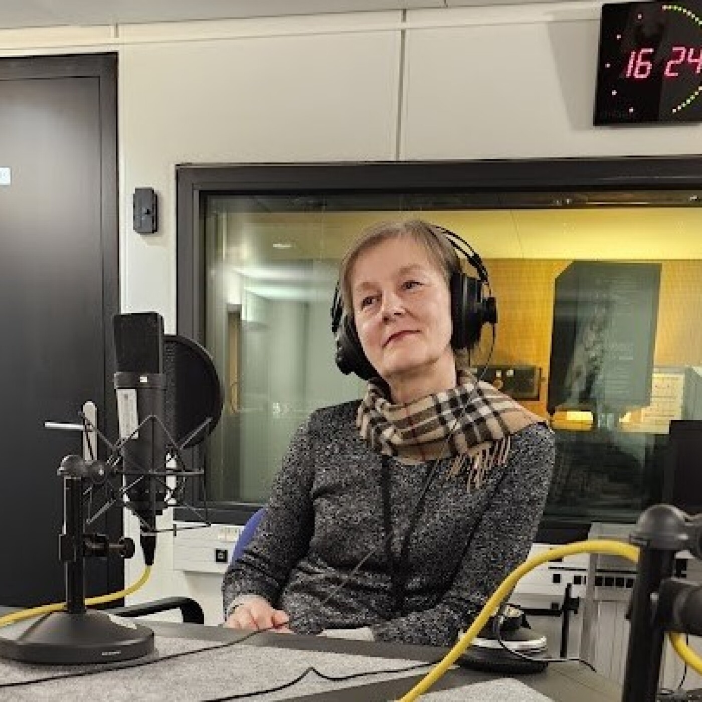 Anna Van Densky : l'époque des grands médias est révolue episode artwork