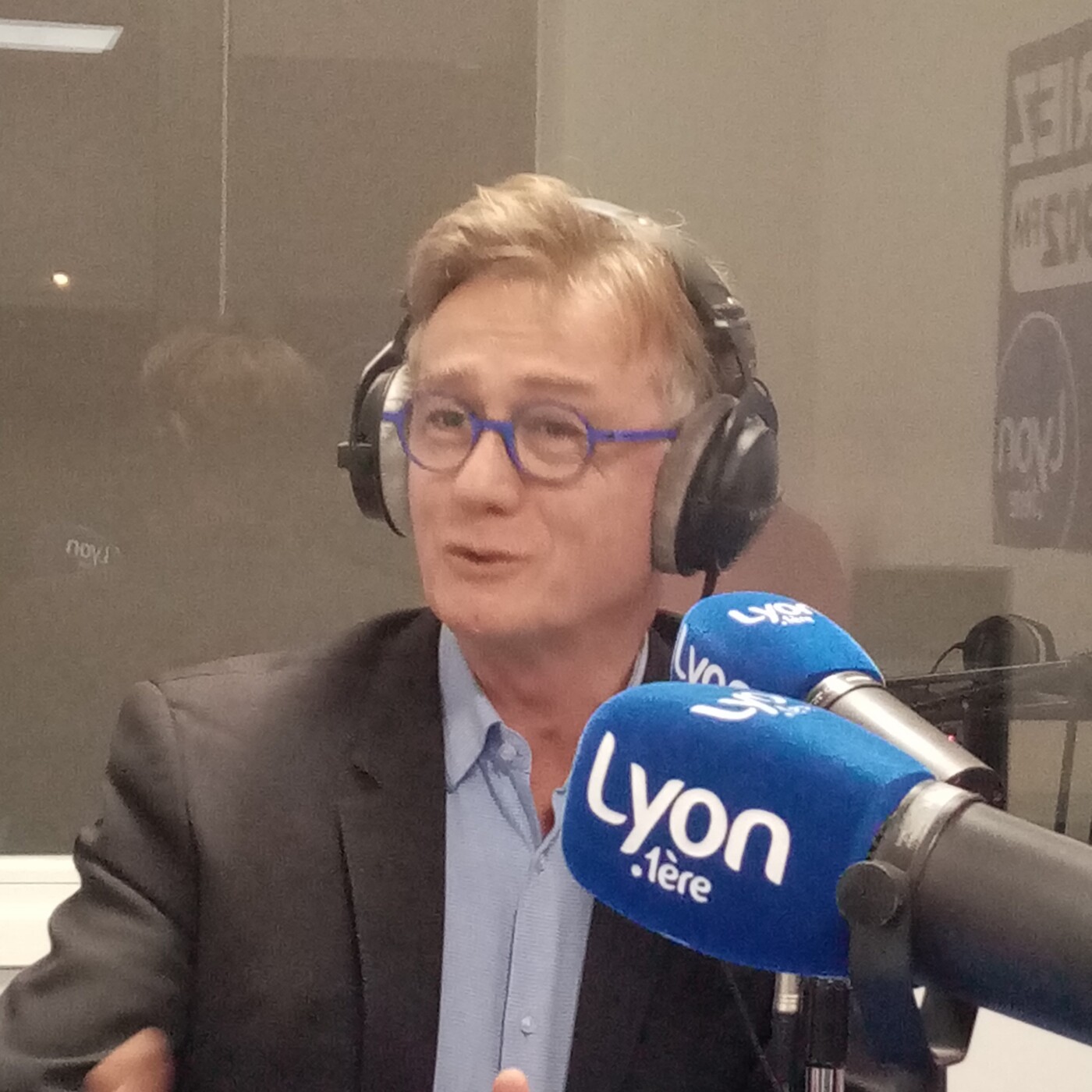 Pascal CHARMOT : Maire LR de Tassin la demi-lune et conseiller métropolitain episode artwork