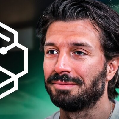 "SwissBorg, c'est juste une appli crypto de plus" avec Cyrus Fazel cover