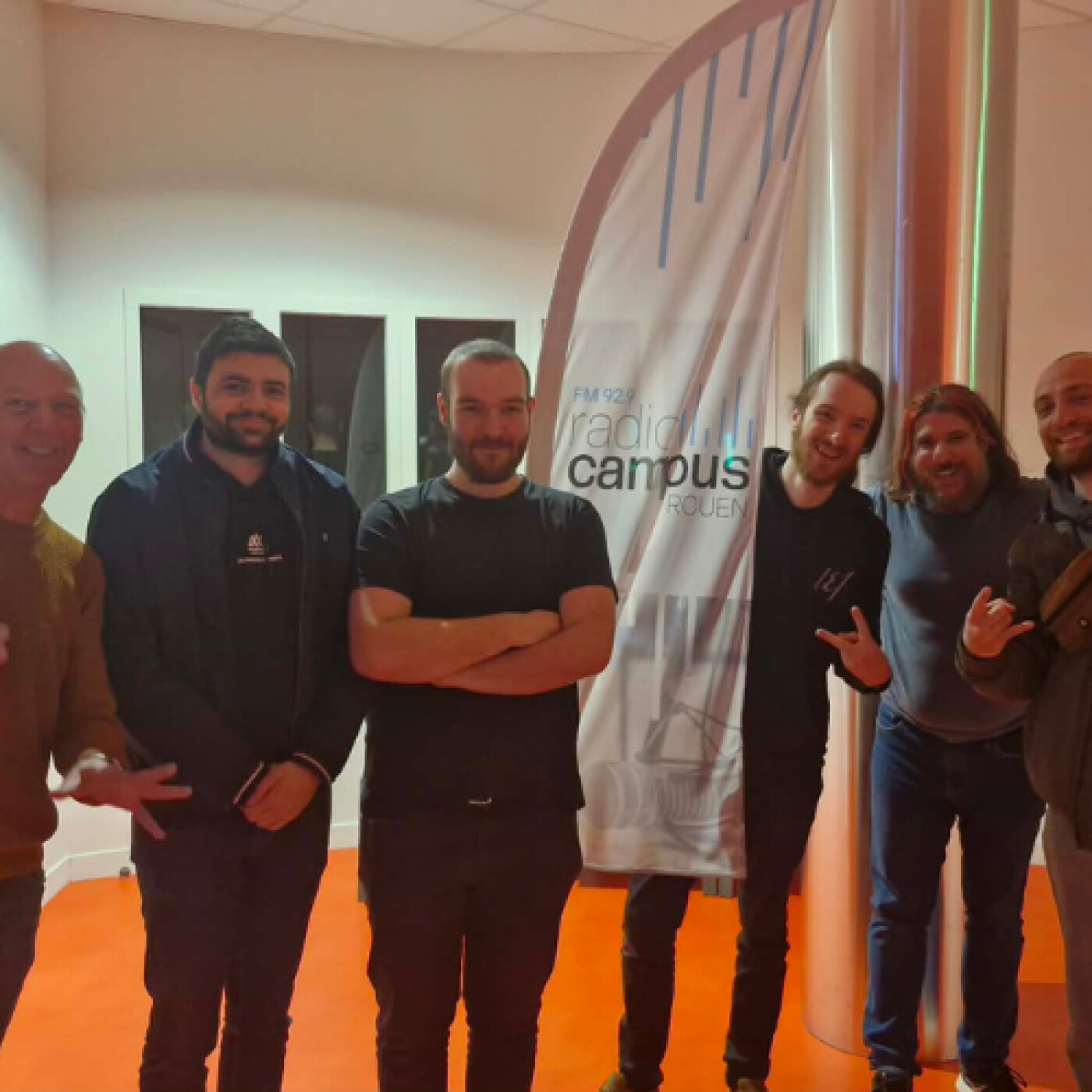 L'assoc Piquante nous fait découvrir le métier de régisseur son et lumière episode artwork