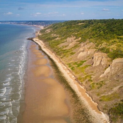 Entre mer et falaises : le circuit des Vaches Noires cover