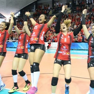 A Zurich, en bus pour soutenir l'ASPTT Mulhouse - Le sport par derrière, c’est encore meilleur cover