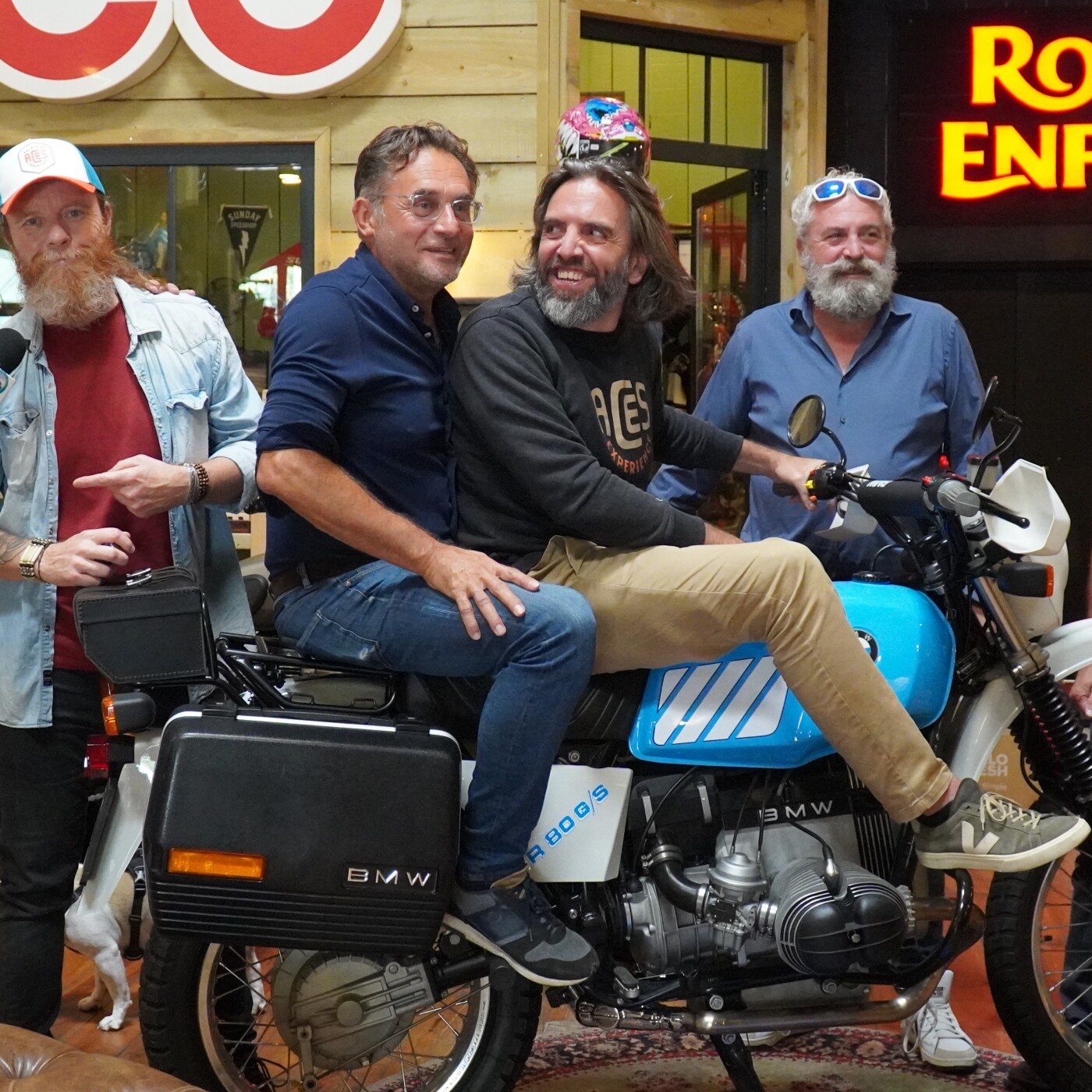 Depuis OLLI à La Teste, Laurent Mantel et Fabrice Roux nous présentent la manifestation Nationale Aces Experience qui va réunir 400 bikers episode artwork
