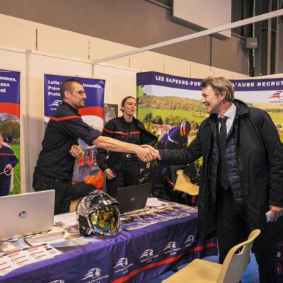 L'INFO DU JOUR - François Baroin dresse le bilan du Forum Emplois & Alternance cover