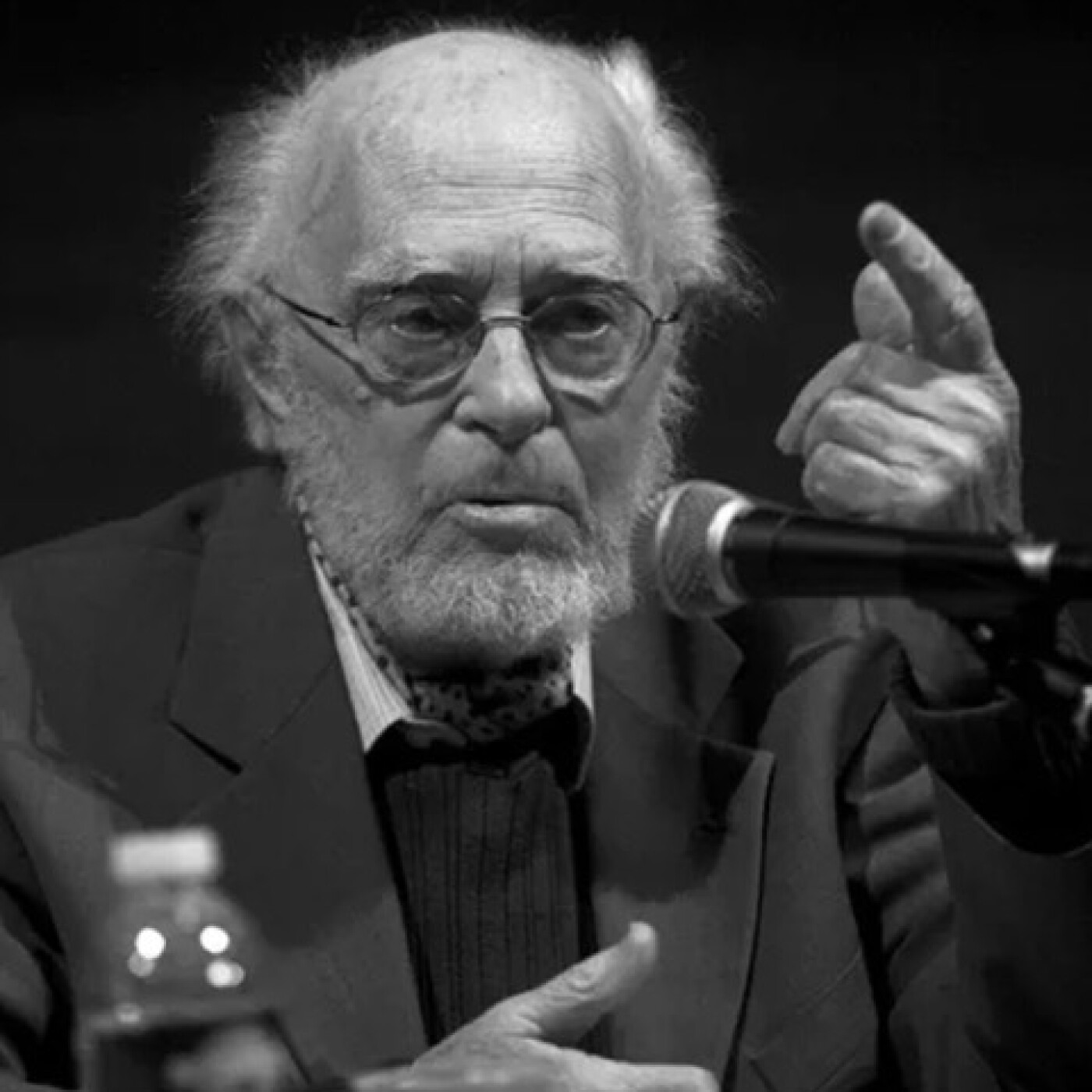 Escota se ploi : "PÈIRE BÈC" par Jean-Lois LAVIT