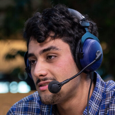 Bleu comme le roi, l'Europe ou un short champion du monde ? cover