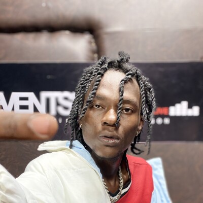 Mobutu Satana, l'espoir qui fait trembler la scène du rap avec “YE” cover