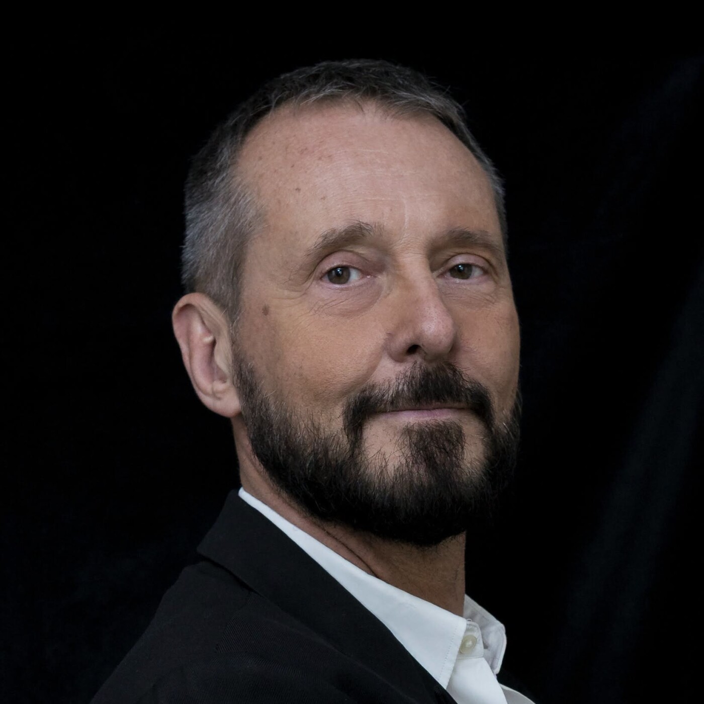 A l'écoute des livres - invité : Joseph Macé Scaron episode artwork