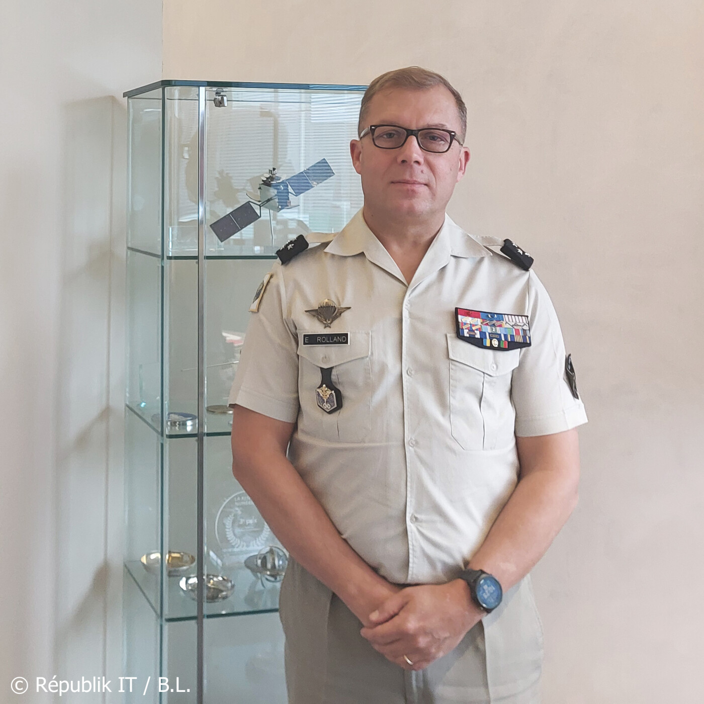 Comment le Ministère des Armées a dessiloté son organisation numérique episode artwork