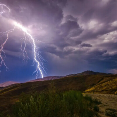 Comment se forment les orages ? cover