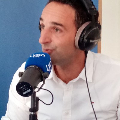 Jérôme MOROGE : Maire LR de Pierre Bénite et conseiller régional cover