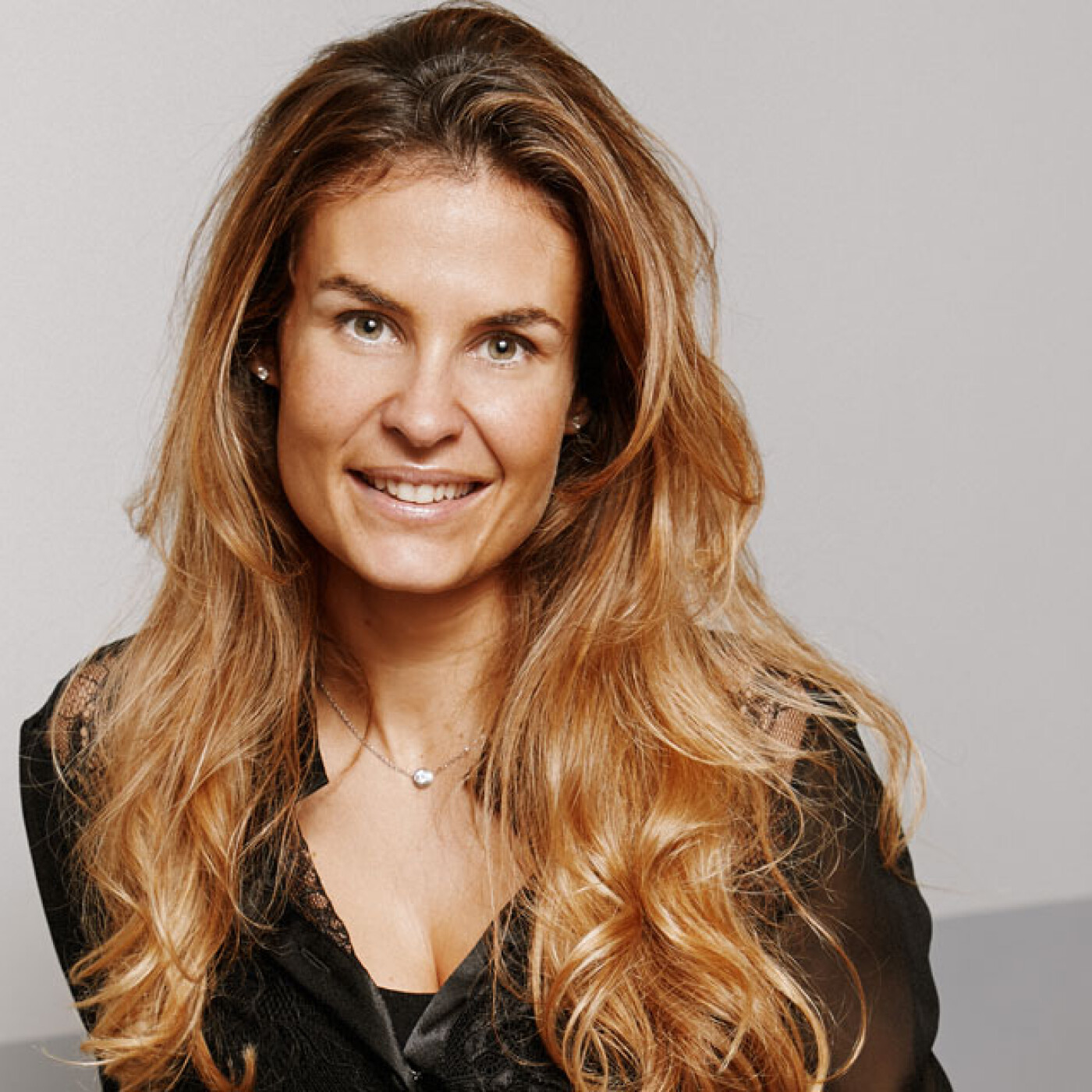 #15 – Karine Schrenzel CEO de ShopInvest, 3 Suisses et Rue du Commerce